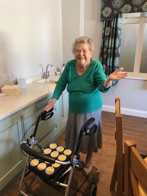 Cake baking